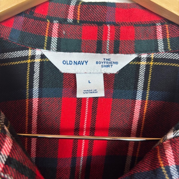 Old Navy Women’s the Boyfriend Red Plaid Flannel L Cabincore Holiday - Picture 3 of 14
